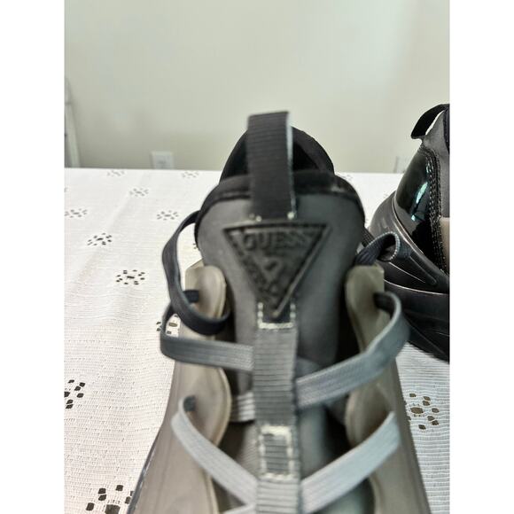 GUESS USA Women's Active Shoes - Size 9M - Picture 5 of 7